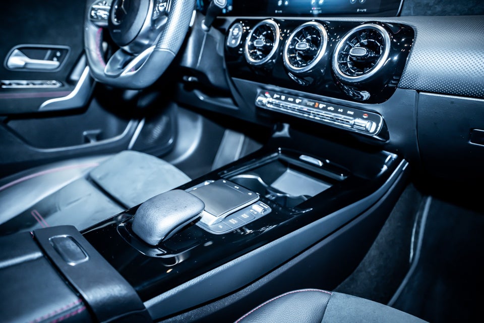 Mercedes A200 1,3 AMG Line aut. 5d