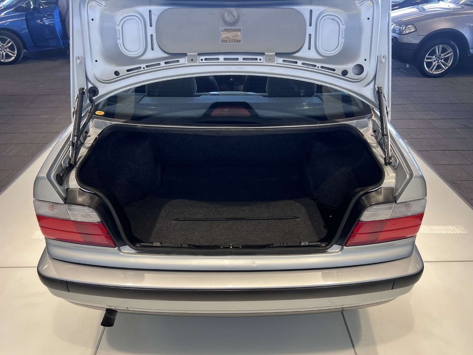 BMW 316i 1,6 Bavaria 4d