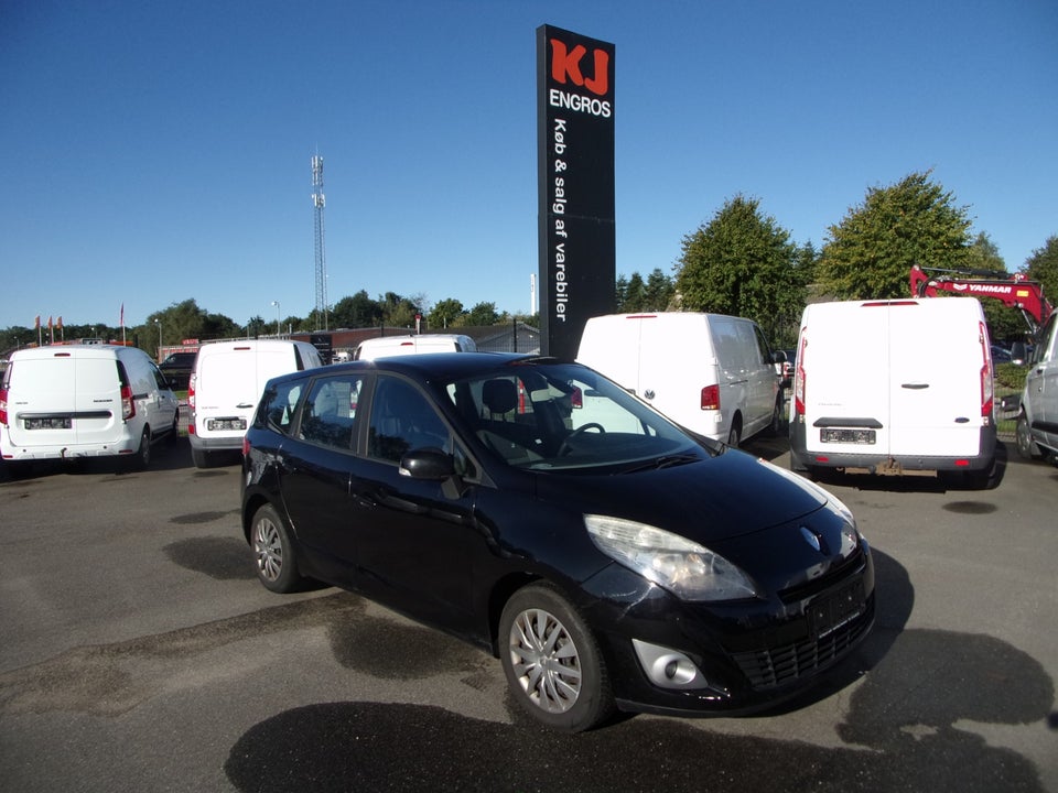 Renault Grand Scenic III 1,5 dCi 110 Dynamique 7prs 5d