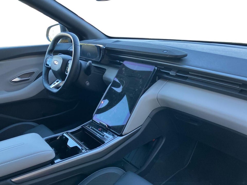 Ford Capri 77 Select Extended Range 5d