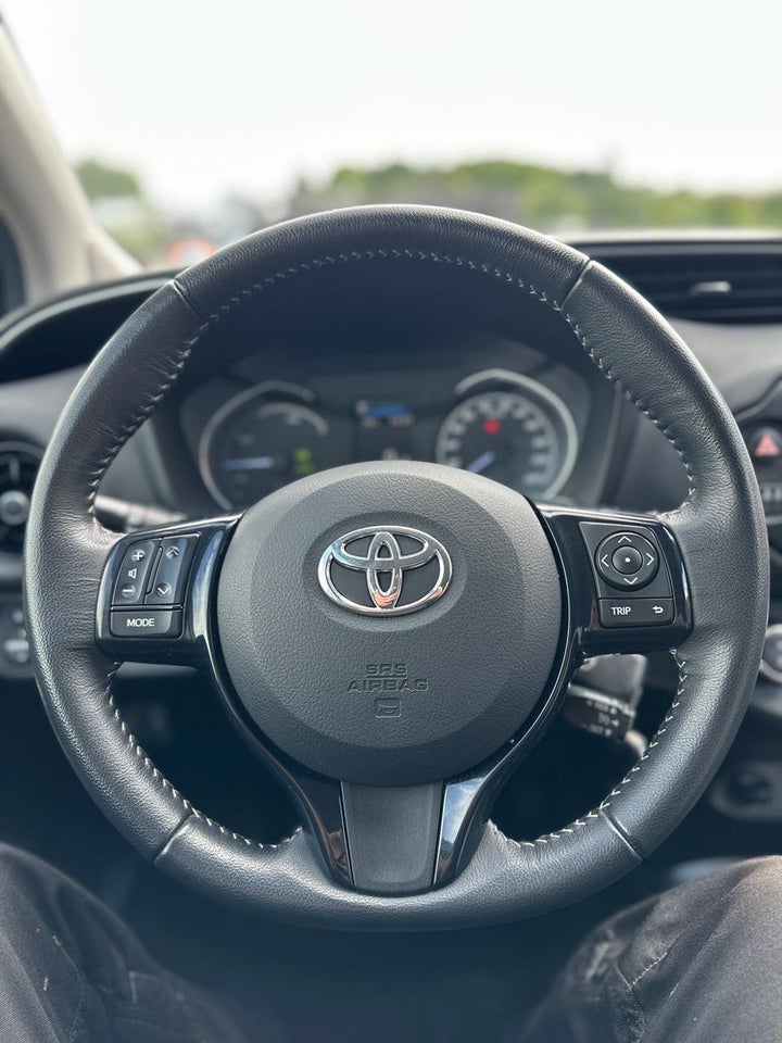 Toyota Yaris 1,5 Hybrid H2 Exclusive e-CVT 5d