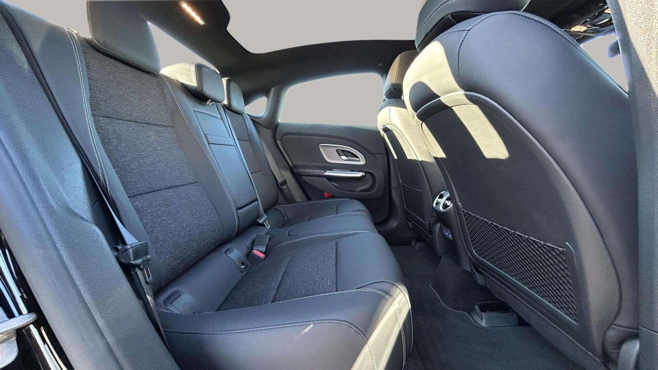 Mercedes CLA250+ electric Progressive Advance Plus 4d