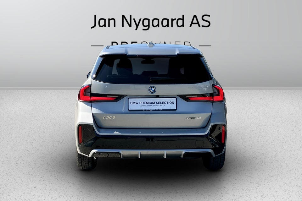 BMW iX1 xDrive30 M-Sport 5d