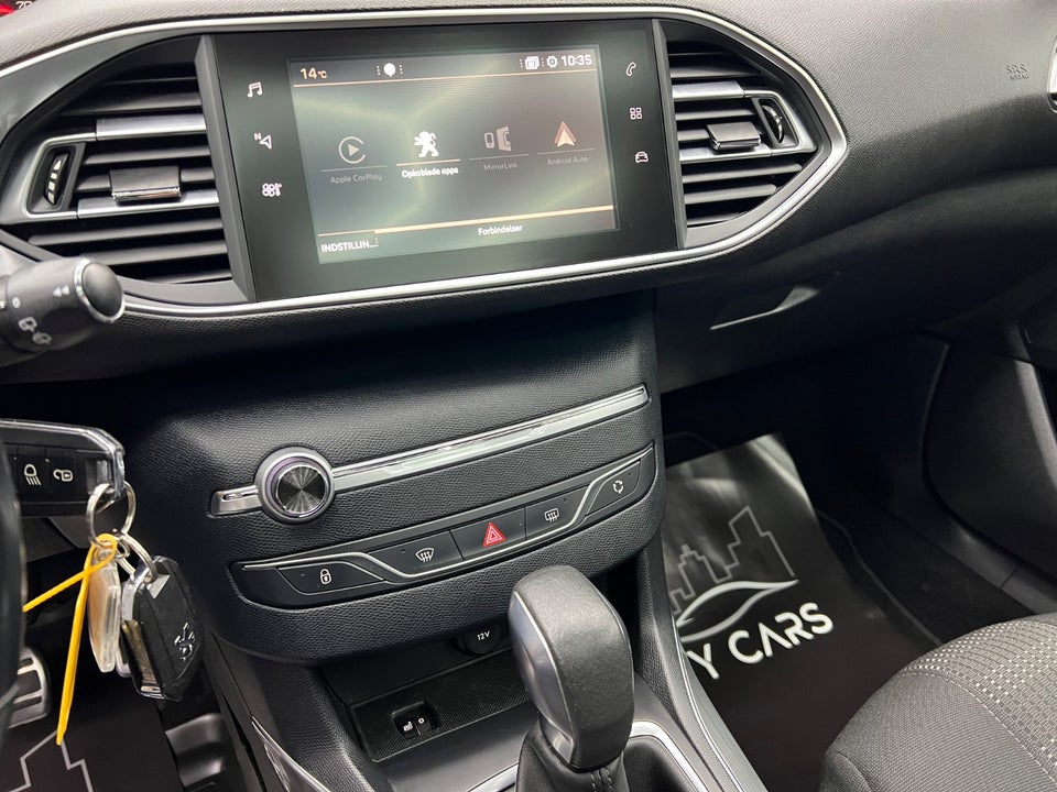 Peugeot 308 1,6 BlueHDi 120 Allure Sky SW EAT6 5d