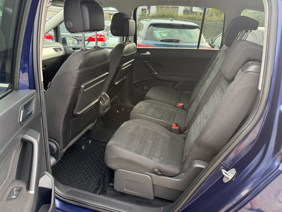 VW Touran 1,6 TDi 115 Comfortline DSG 7prs 5d