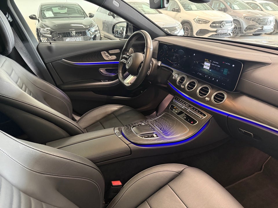 Mercedes E300 de 2,0 AMG Line stc. aut. 4Matic 5d