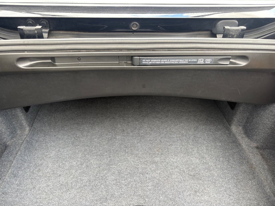 Audi A4 2,0 TFSi Cabriolet Multitr. 2d