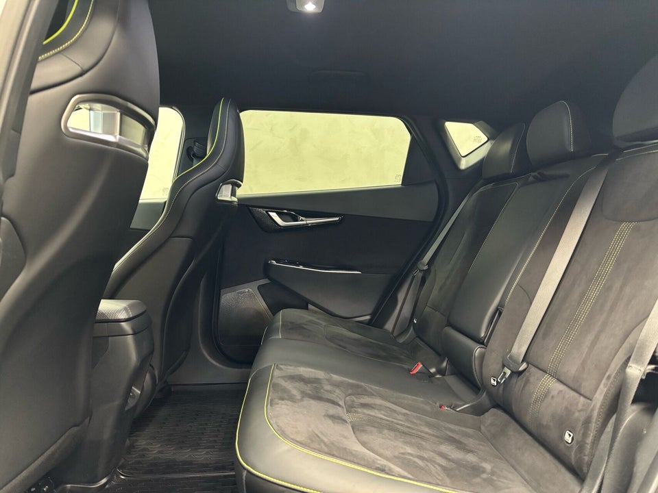 Kia EV6 77 GT Performance AWD 5d