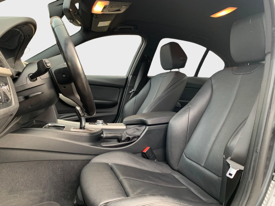 BMW 320d 2,0 aut. 4d