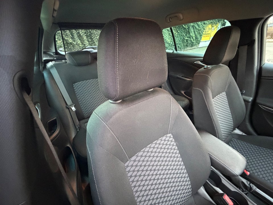 Opel Astra 1,0 T 105 Enjoy Sports Tourer 5d