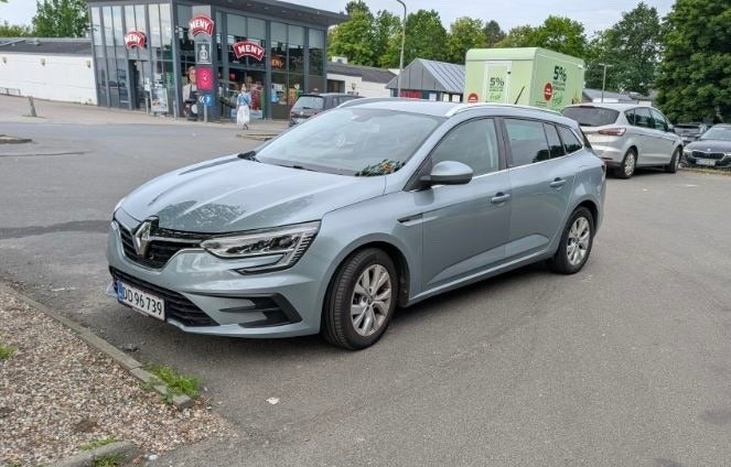 Renault Megane IV 1,6 E-Tech Zen Sport Tourer 5d