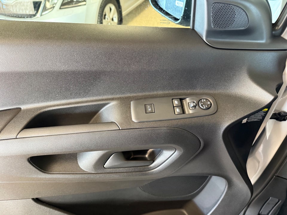 Toyota ProAce City 50 Medium Comfort