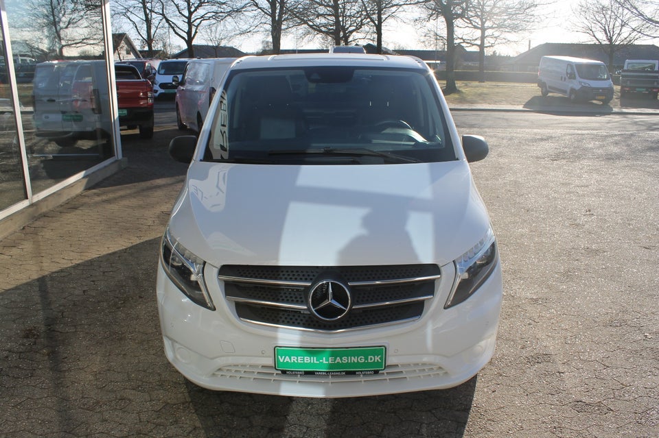 Mercedes Vito 119 2,2 CDi Complete aut. XL