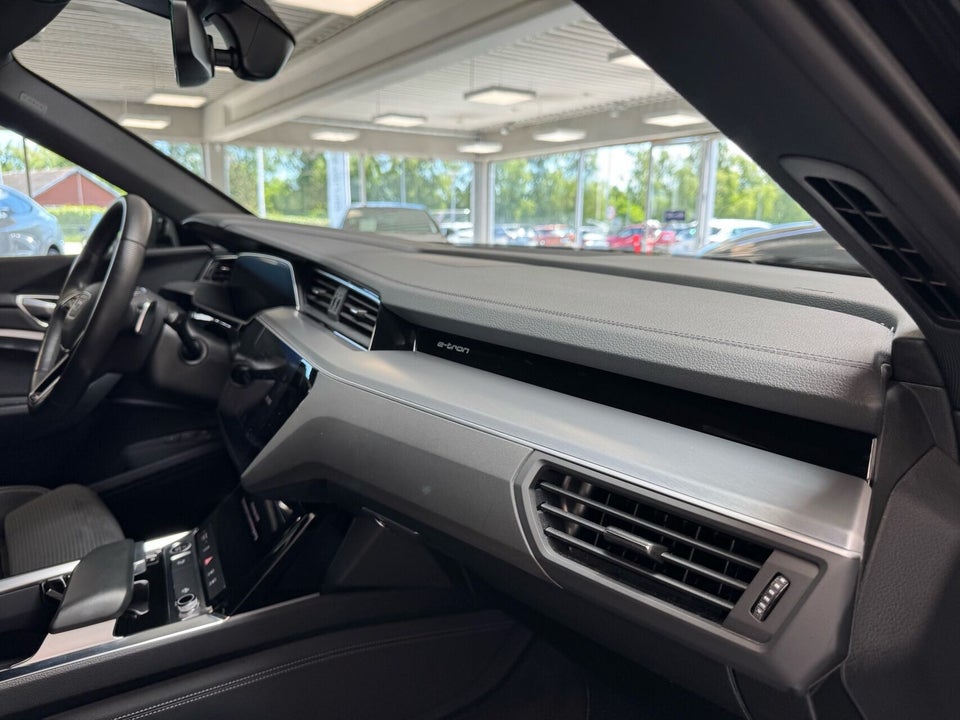 Audi e-tron 55 Prestige quattro 5d