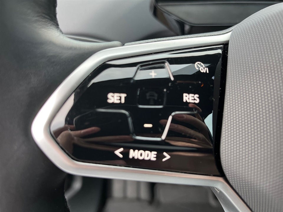 VW ID.4 77 Pro Performance 5d