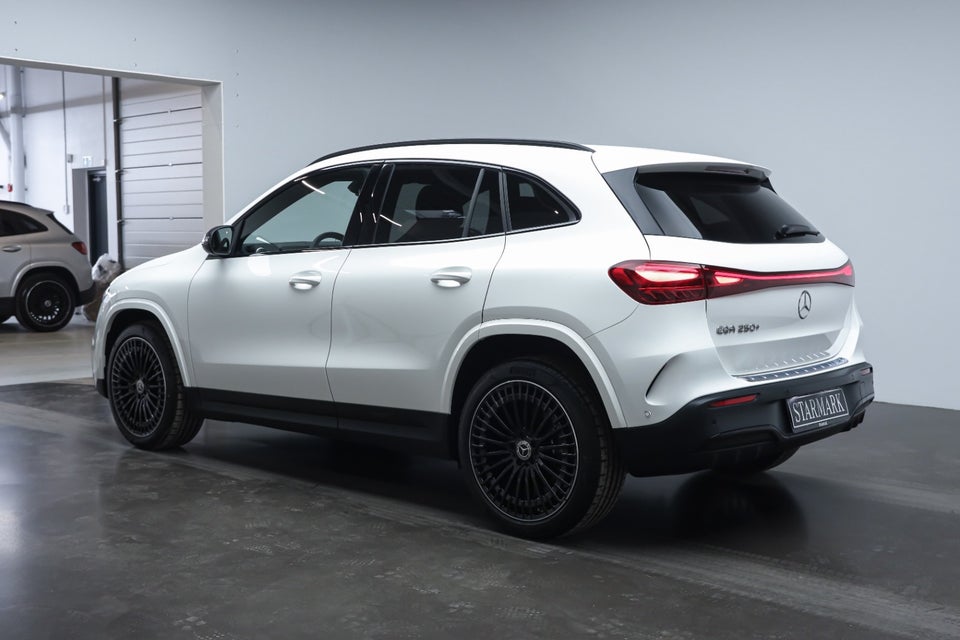 Mercedes EQA250+ AMG Advance 5d