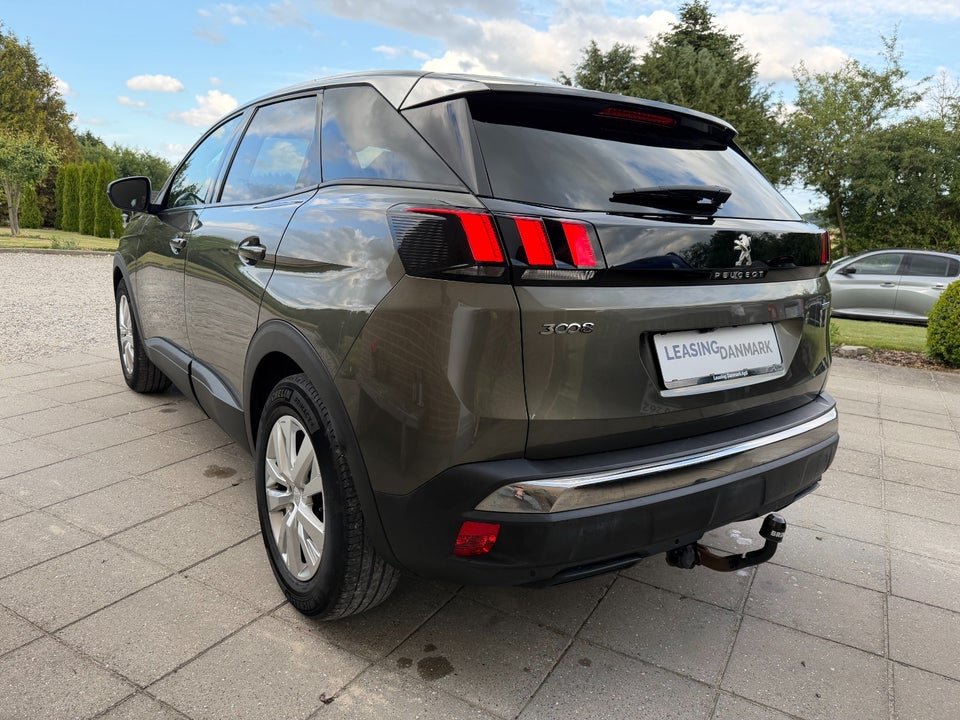 Peugeot 3008 1,2 e-THP 130 Allure EAT6 5d