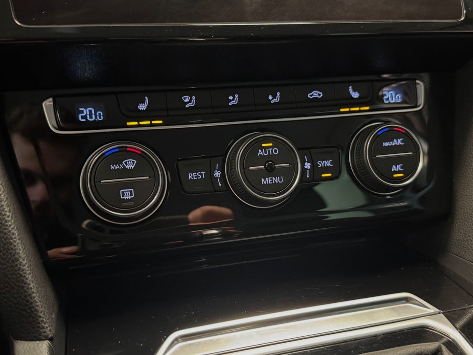 VW Passat 1,4 TSi 150 Highline Variant DSG 5d