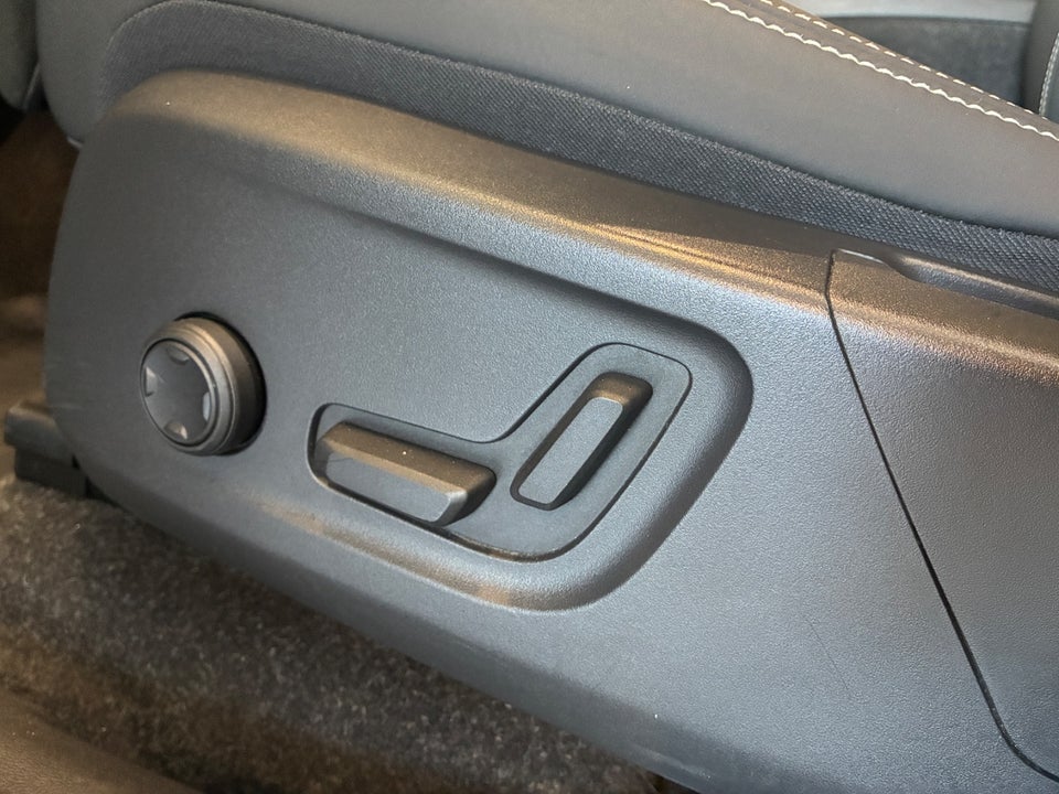 Volvo XC40 P8 ReCharge Twin Ultimate 5d