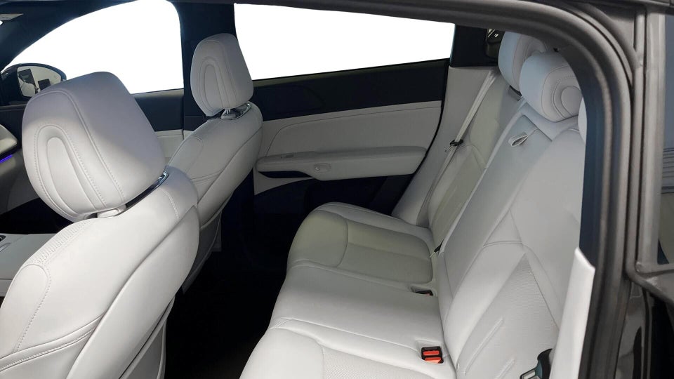 Xpeng G6 Performance 5d