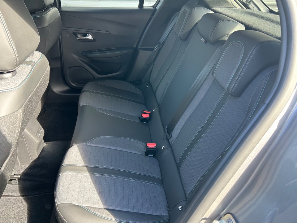 Peugeot e-208 50 Allure Pack 5d