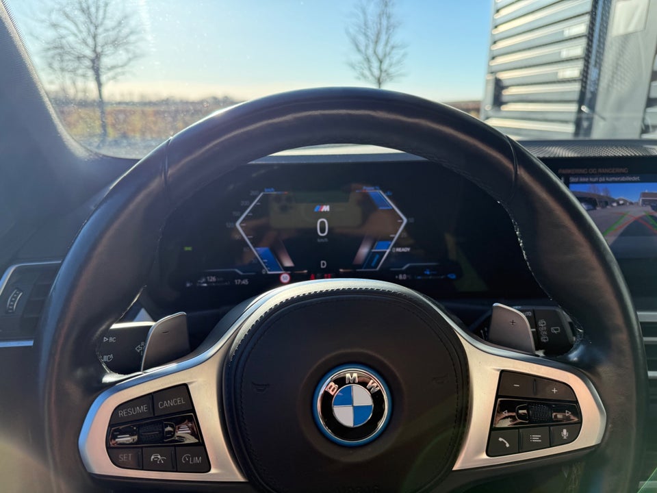BMW 330e 2,0 Touring M-Sport aut. 5d