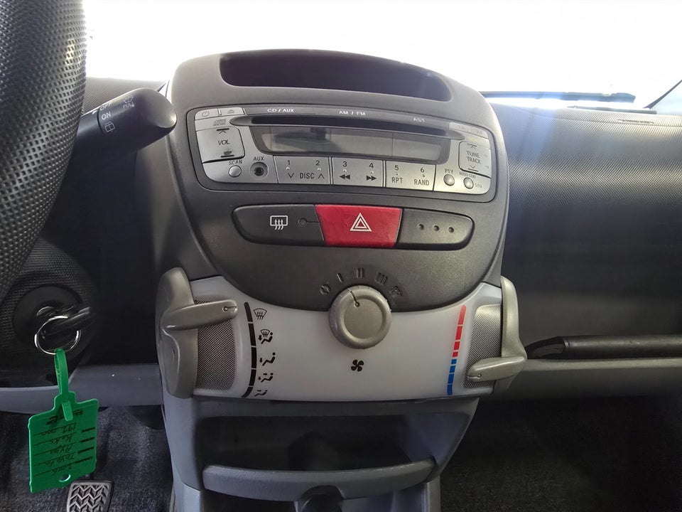 Toyota Aygo 1,0 Plus 5d