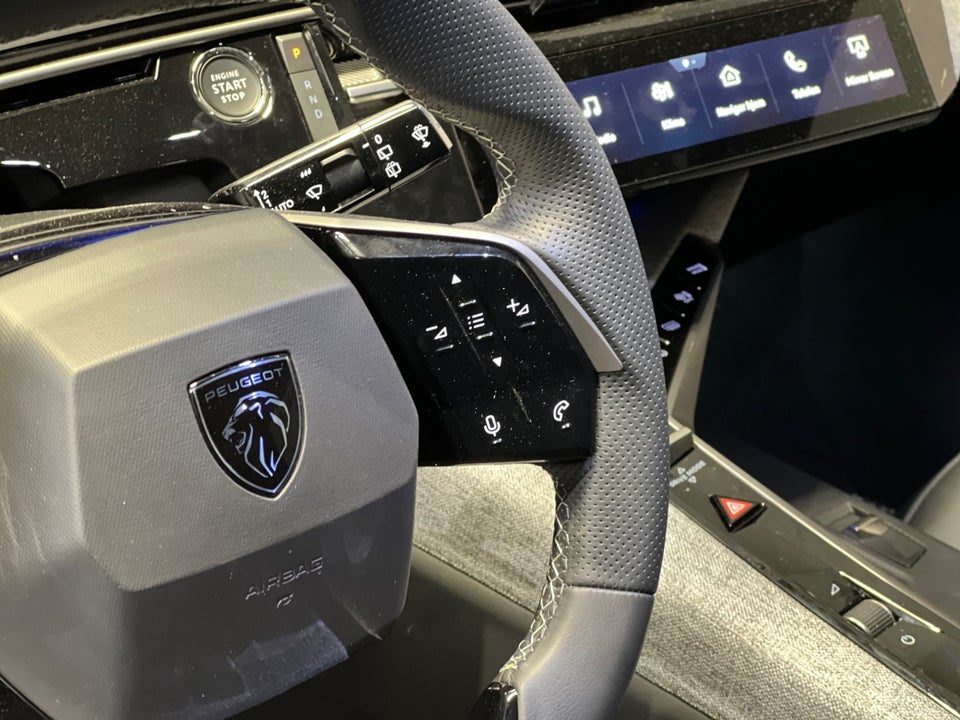 Peugeot e-5008 77 GT 7prs 5d