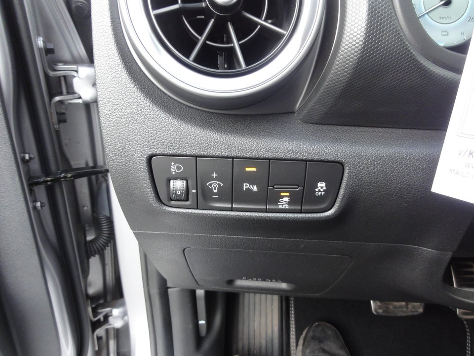 Hyundai Kona 64 EV Advanced 5d