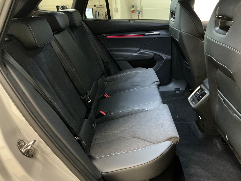 Skoda Enyaq 85 iV Sportline 5d