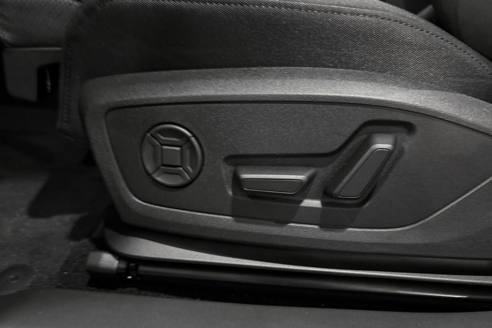 Audi Q4 e-tron 45 S-line Edition 5d