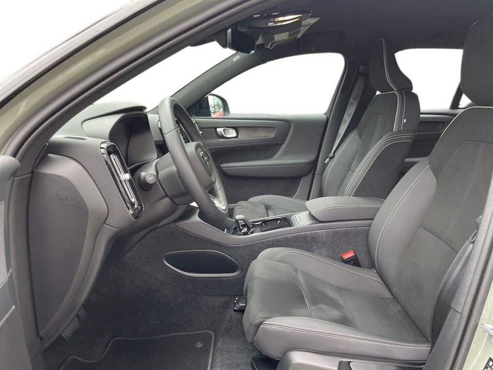 Volvo XC40 ReCharge Extended Range Core 5d