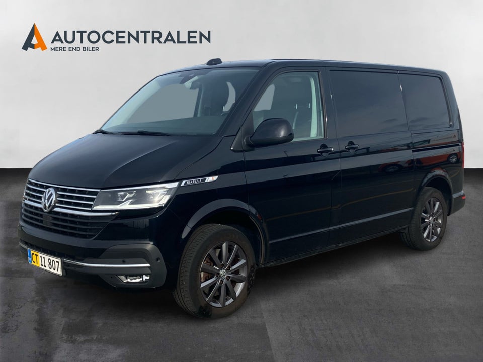 VW Transporter 2,0 TDi 199 Kassevogn DSG 4Motion kort