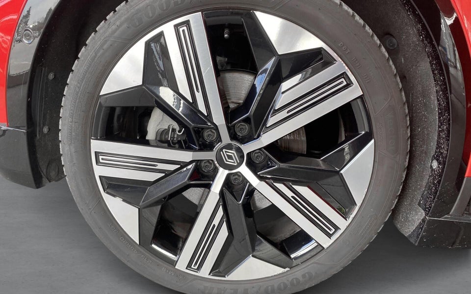 Renault Megane E-Tech 60 Iconic 5d