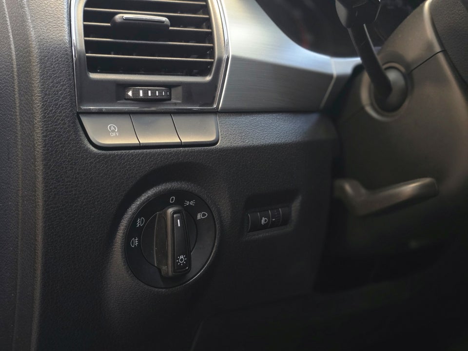 Skoda Fabia 1,0 MPi 75 Ambition 5d