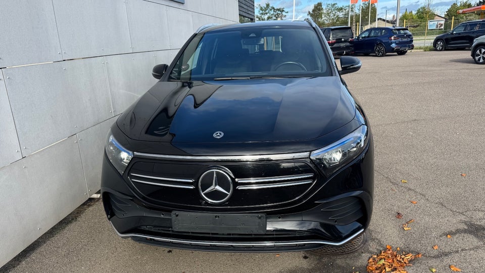 Mercedes EQA350 AMG Line 4Matic 5d
