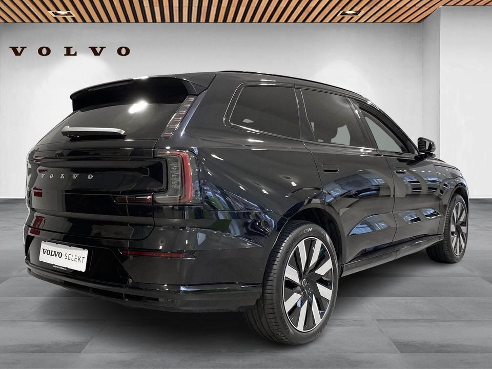 Volvo EX90 Twin Plus 7prs 5d