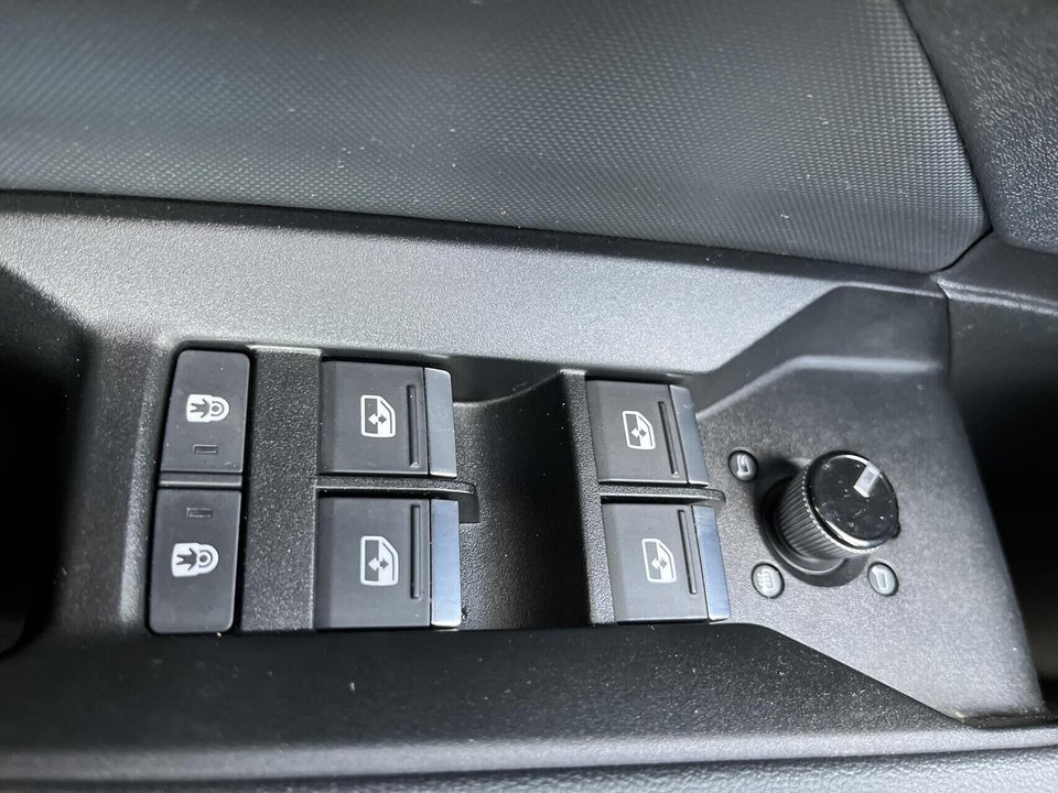 Audi Q4 e-tron 40 Advanced 5d