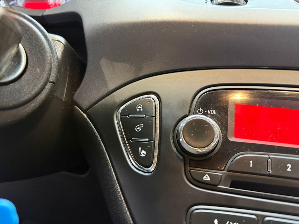 Opel Corsa 1,4 Enjoy 5d