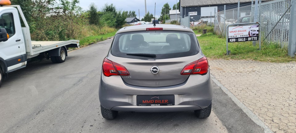 Opel Corsa 1,4 Essentia 5d