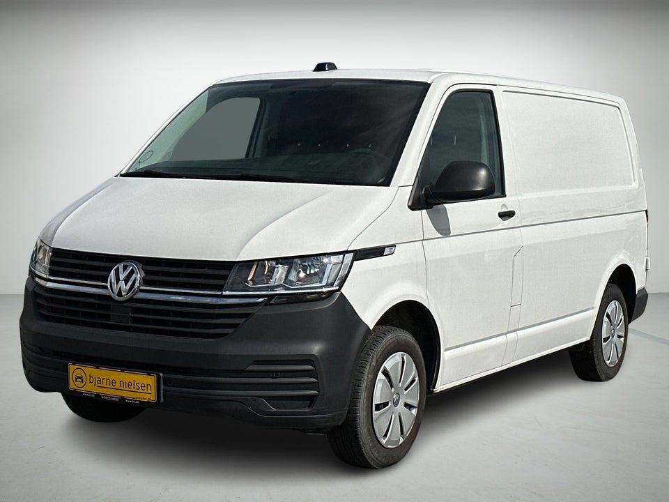 VW Transporter 2,0 TDi 110 Kassevogn kort