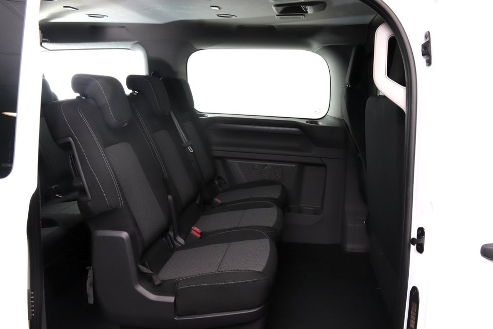 VW e-Caravelle 64 Basis LWB