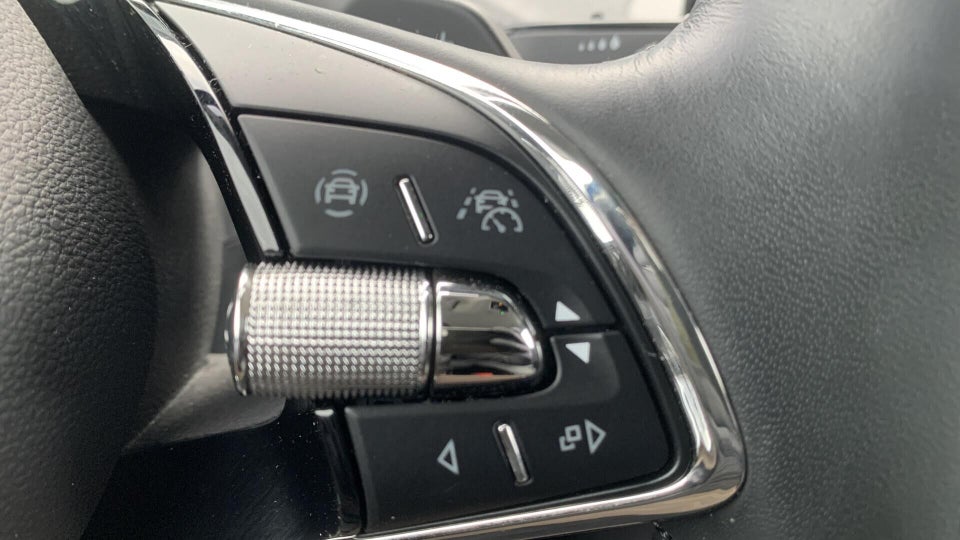 Skoda Enyaq 80 iV Premium 5d