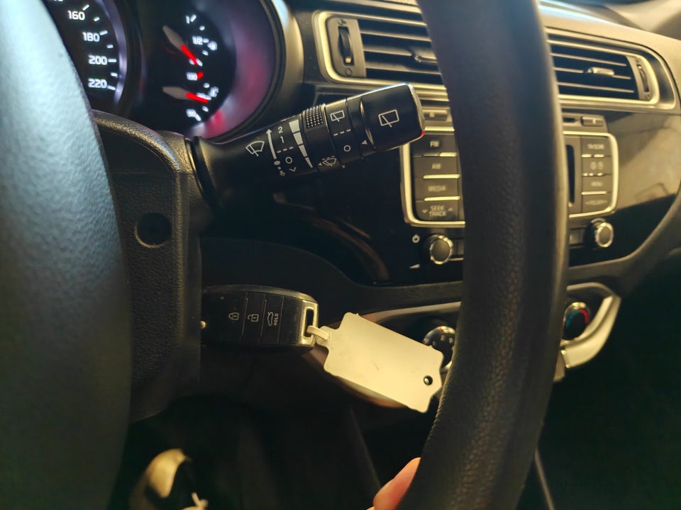 Kia Rio 1,2 CVVT Base 3d