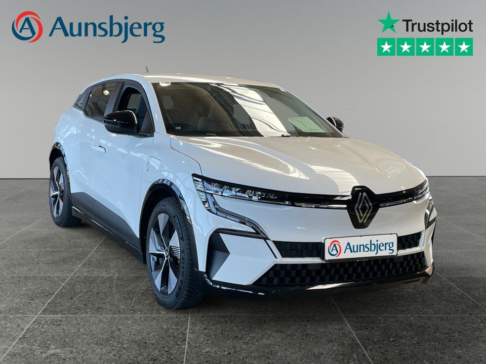 Renault Megane E-Tech 40 Equilibre 5d