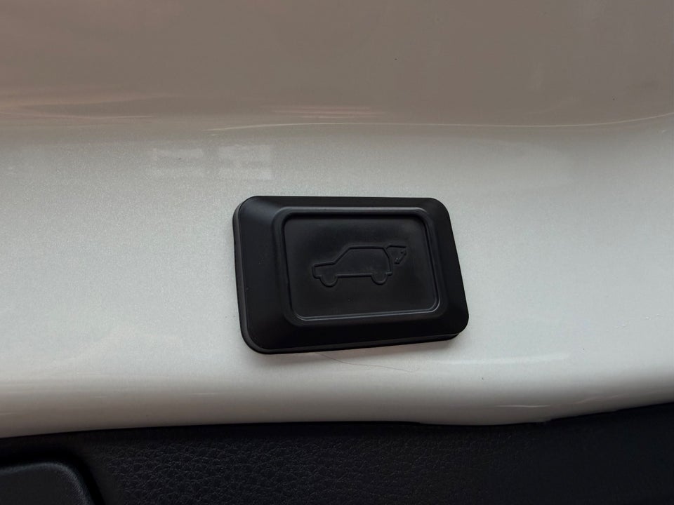 Toyota RAV4 2,5 Hybrid H3 Style MDS 5d