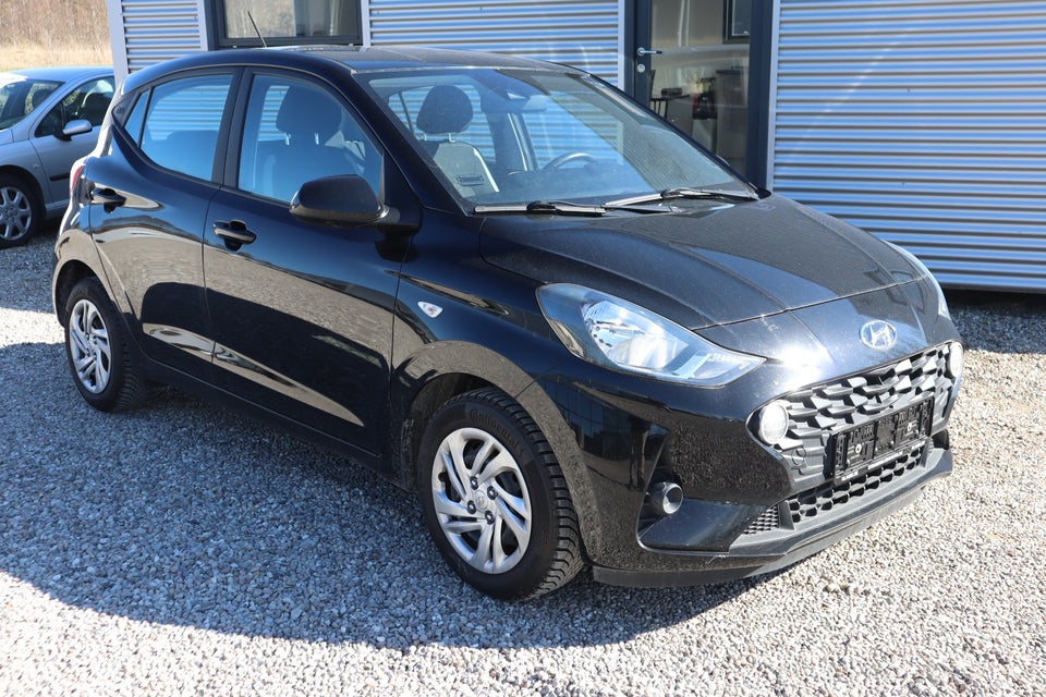 Hyundai i10 1,0 MPi Essential 5d