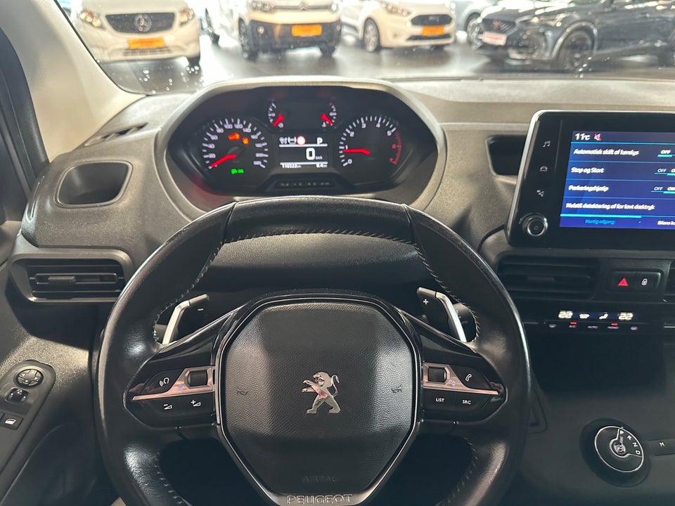 Peugeot Partner 1,5 BlueHDi 130 L2V2 Ultimate EAT8 Van