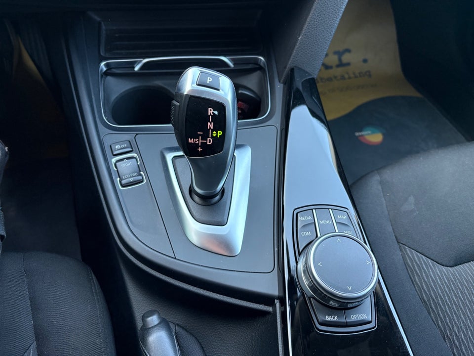 BMW 320d 2,0 aut. 4d