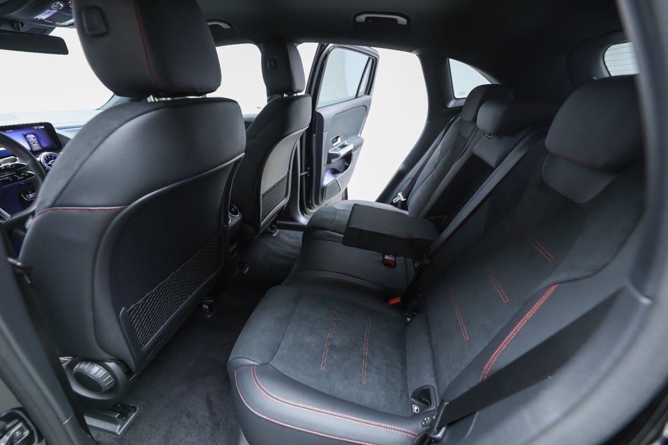 Mercedes EQA250+ AMG Advance 5d